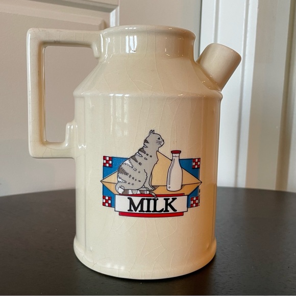 Vintage Cottagecore Teleflora Cat Milk Jug - Picture 2 of 4